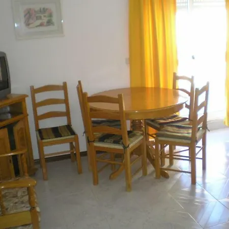 Apartamentos Carolino Monte Gordo Room photo
